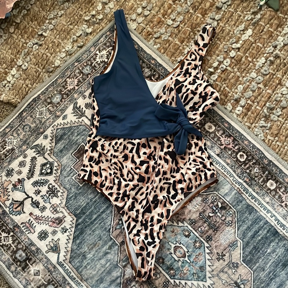 *NEW* Leopard Print & Blue Swimsuit
